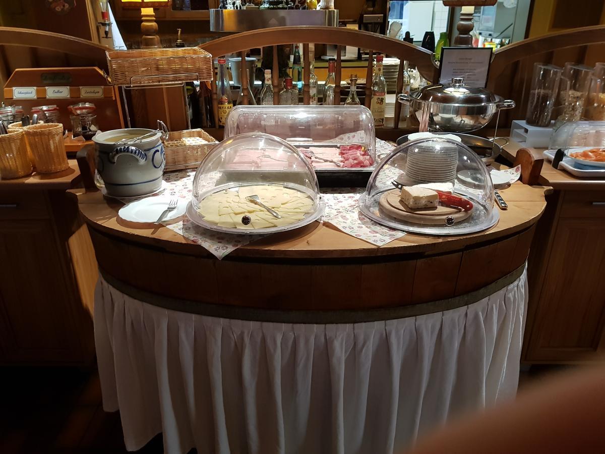 Schwarzwaldgasthof Baren Hotel Titisee-Neustadt Esterno foto